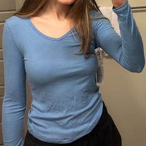 NWT Sunday Best Trent Longsleeve - No longer available on Aritzia!